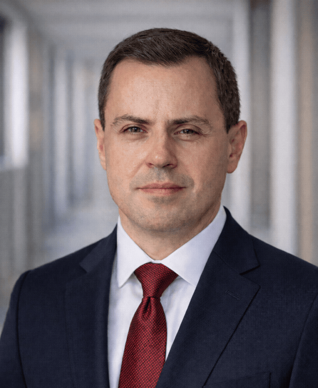 Click Here for Andrzej's Bio